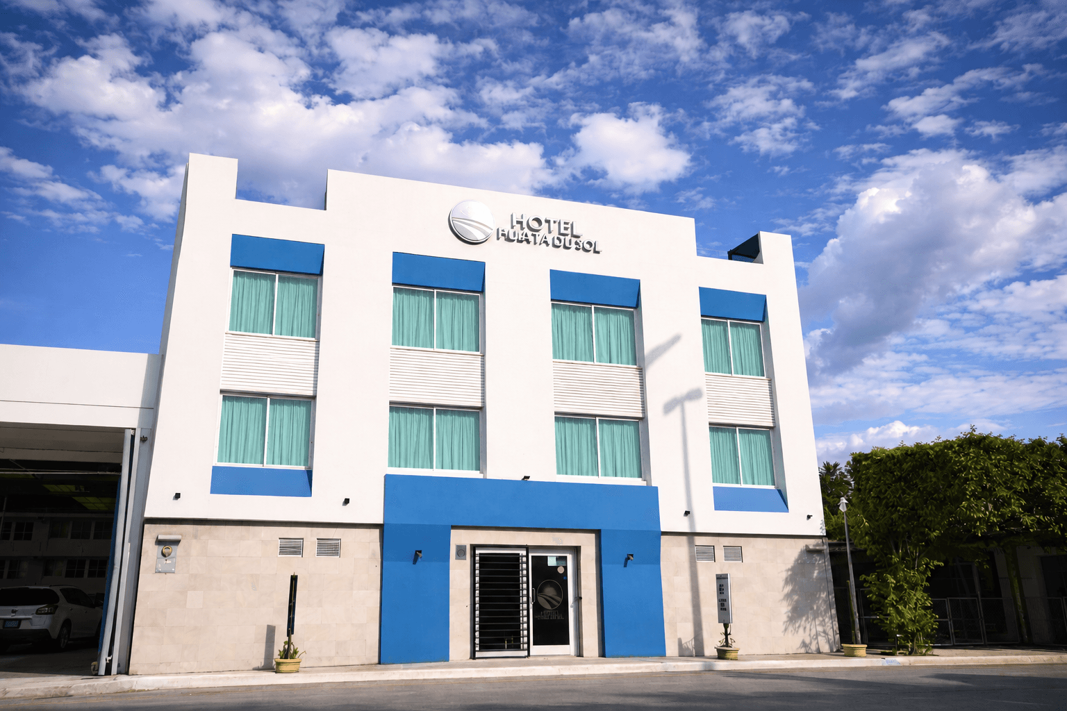 Hotel Puesta de Sol — bienvenida